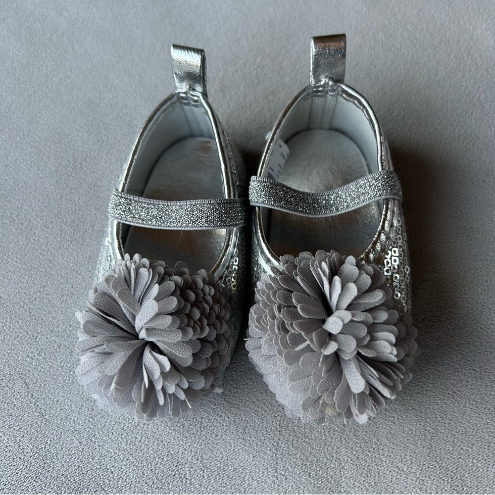 3 for $25 ~ Silver Ballet Flat with Flower ~ Baby Size 3-6 Months